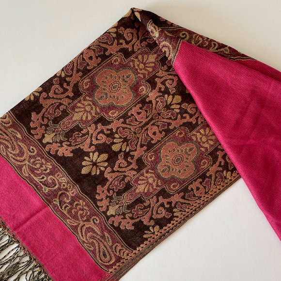 Hot Pink Shawl Pashmina with Tapestry Accents and Tassels - Picture 5 of 13